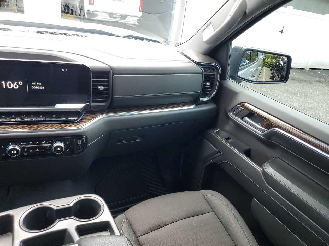 Used 2024 GMC Sierra 1500 Elevation AWD/4WD image 15