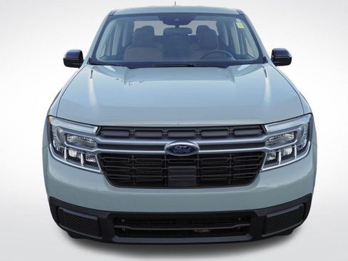 Used 2024 Ford Maverick Lariat image 2