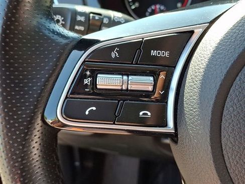 Used 2022 Kia Seltos SX AWD/4WD image 18