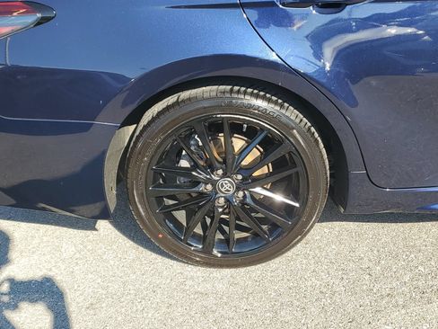 Certified 2021 Toyota Camry XSE FWD image 5