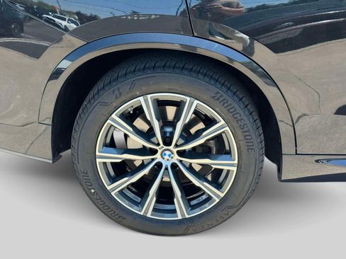 Certified 2023 BMW X5 xDrive40i w/ M Sport Package AWD/4WD image 9