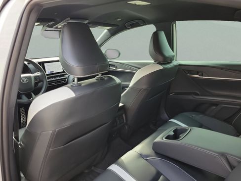 Certified 2025 Toyota Camry SE w/ Convenience Package FWD image 12