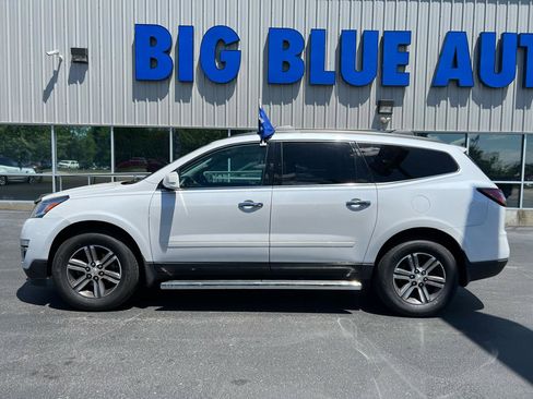 Used 2017 Chevrolet Traverse LT w/ LPO, 'HIT The Road' Package AWD/4WD image 2