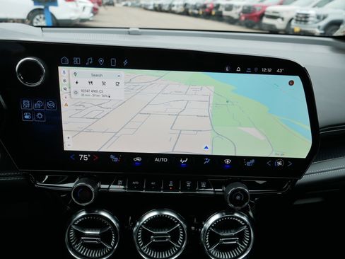 Used 2024 Chevrolet Blazer EV LT image 30