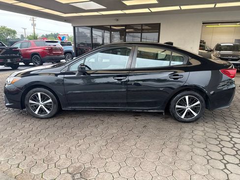 Used 2023 Subaru Impreza 2.0i Premium AWD/4WD image 9