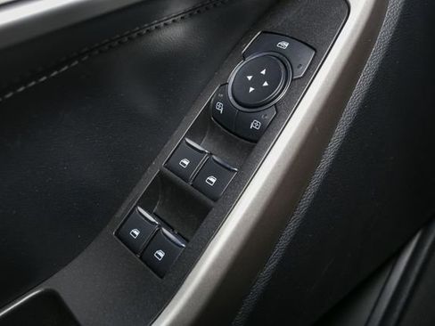 Used 2023 Ford Explorer XLT w/ Equipment Group 202A image 35