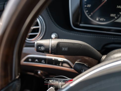 Used 2015 Mercedes-Benz S 550 4MATIC Sedan w/ Premium 1 Package image 28