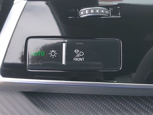 Used 2023 Audi RS Q8 w/ Black Optic Package AWD/4WD image 29