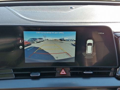 Used 2023 Kia Sportage EX image 17