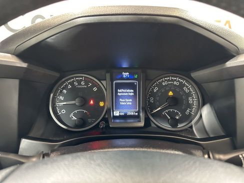 Used 2023 Toyota Tacoma TRD Off-Road image 27