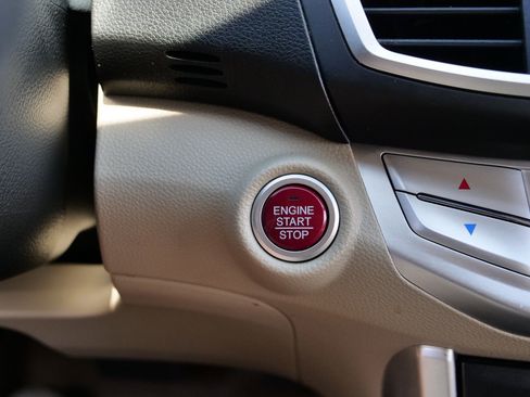 Used 2015 Honda Accord EX image 17