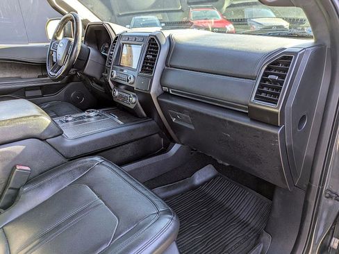 Used 2019 Ford Expedition Limited w/ Equipment Group 301A image 42