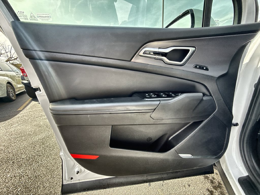 Used 2024 Kia Sportage SX FWD image 16