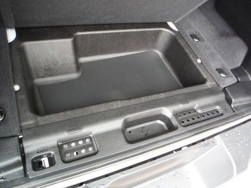 Certified 2021 Jeep Wrangler Unlimited Sahara AWD/4WD image 47