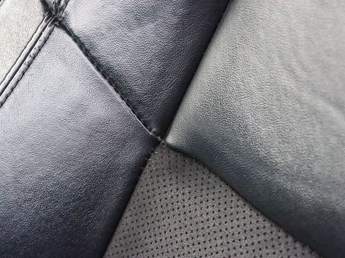 Used 2022 Jeep Grand Cherokee Laredo X image 53