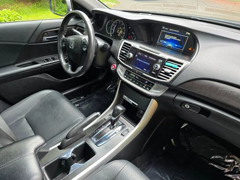 Used 2014 Honda Accord EX-L image 11