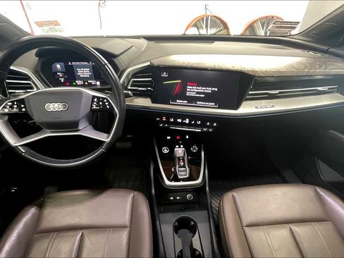 Certified 2023 Audi Q4 e-tron Prestige w/ Black Optic Package image 17
