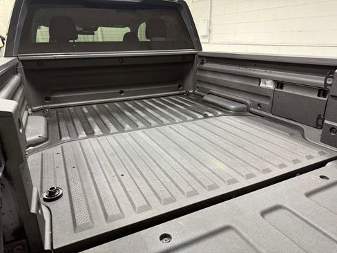 Used 2024 Honda Ridgeline Sport image 17