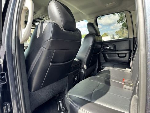 Used 2018 RAM 1500 Laramie w/ Convenience Group image 17