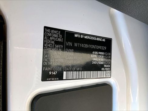 Used 2022 Mercedes-Benz Sprinter 2500 image 38