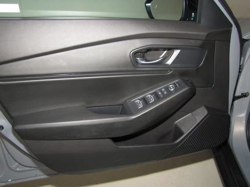 Certified 2025 Honda Accord SE image 10