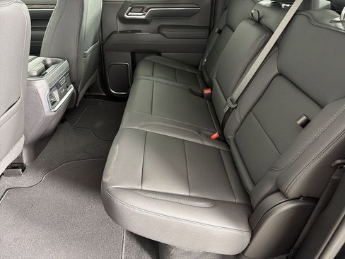 New 2026 GMC Sierra 1500 SLT w/ SLT Premium Plus Package image 18