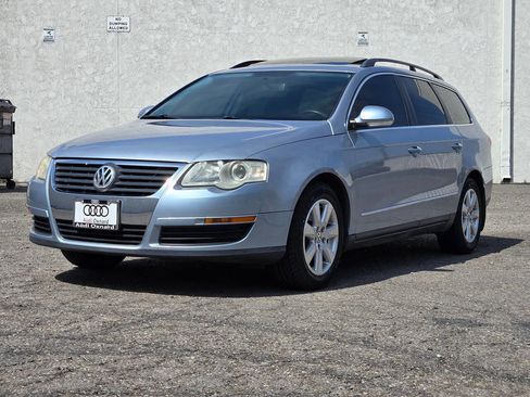 Used 2007 Volkswagen Passat 2.0T FWD image 7