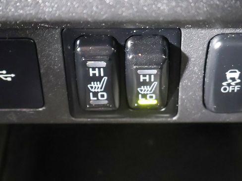 Used 2018 Mitsubishi Outlander Sport LE image 39