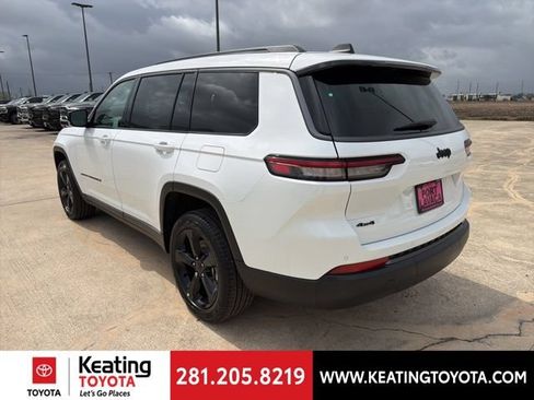 Used 2026 Jeep Grand Cherokee L Limited w/ Limited Altitude Package AWD/4WD image 5