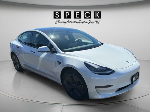 Used 2021 Tesla Model 3 Standard Range Plus RWD image 6