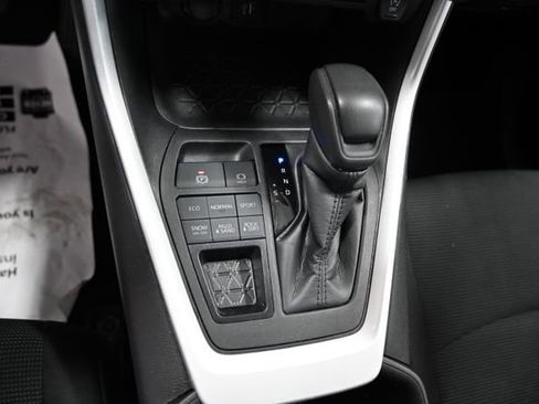 Used 2024 Toyota RAV4 LE image 19