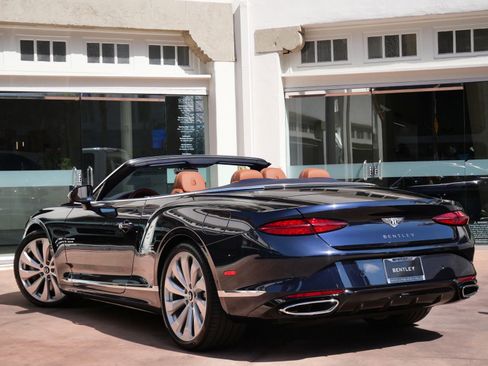 New 2026 Bentley Continental GTC image 3