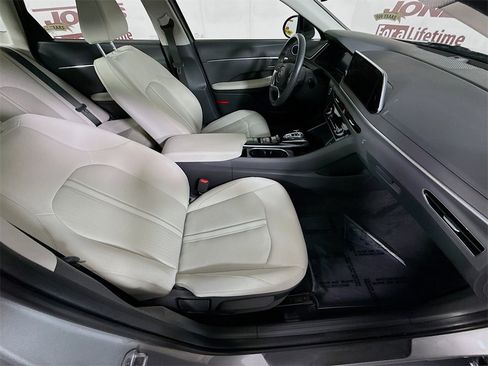 Certified 2023 Hyundai Sonata SEL w/ Convenience Package image 31