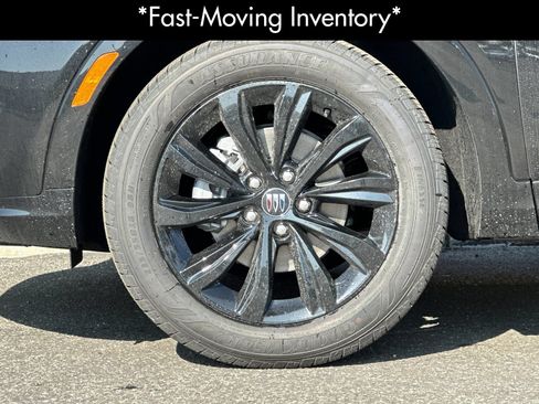 New 2026 Buick Envista Sport Touring w/ Convenience I Package FWD image 25