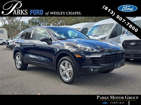 Used 2015 Porsche Cayenne S image 1