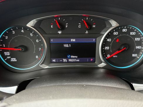 Used 2020 Chevrolet Traverse LT w/ LPO, Black Accent Package AWD/4WD image 22