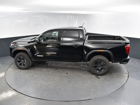 New 2025 GMC Canyon Elevation w/ Convenience Package image 34