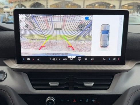 New 2026 Ford Explorer Active RWD image 21