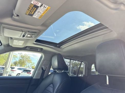 Used 2022 Toyota Highlander XLE image 22