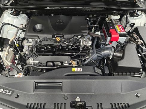 Used 2023 Toyota Camry SE FWD image 12