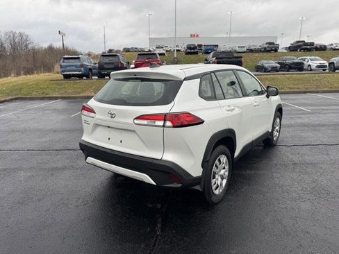 Certified 2025 Toyota Corolla Cross L image 3