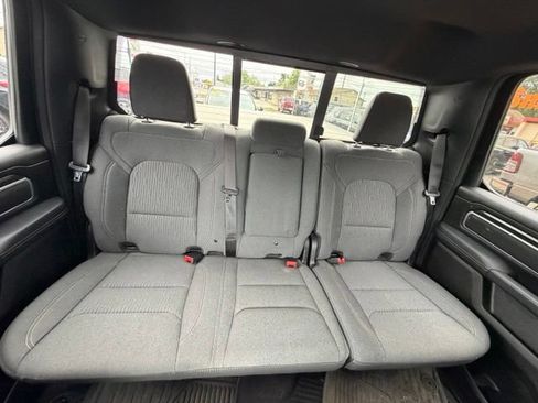 Used 2023 RAM 1500 Big Horn AWD/4WD image 18