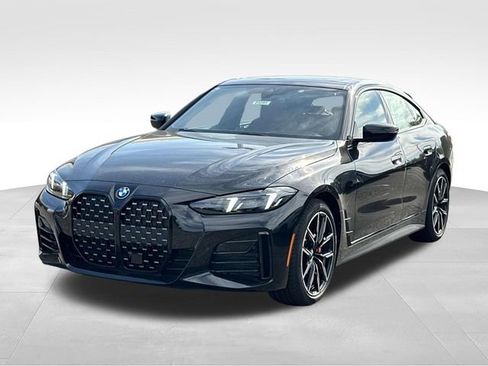 New 2026 BMW 430i xDrive w/ M Sport Package AWD/4WD image 5