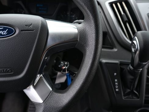 Used 2019 Ford Transit 350 XLT RWD image 11