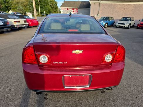 Used 2010 Chevrolet Malibu LT w/ HFV6 Engine Package FWD image 4