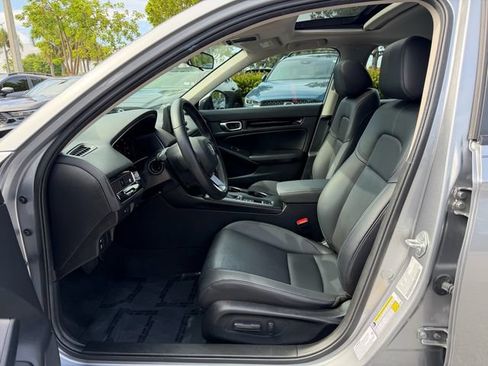 Used 2023 Honda Civic EX-L image 8