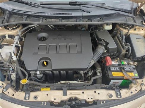 Used 2011 Toyota Corolla LE image 23