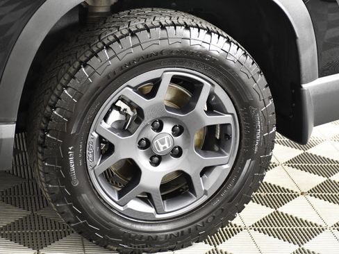 Certified 2025 Honda Pilot TrailSport image 55