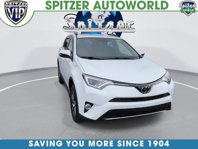 Used 2017 Toyota RAV4 XLE FWD image 3