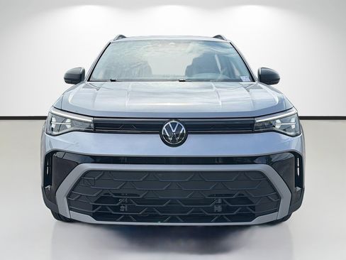 Used 2025 Volkswagen Taos S FWD image 8